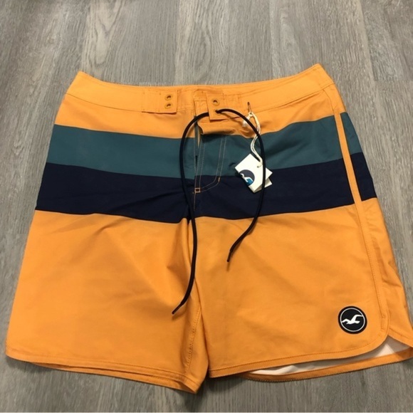 Hollister Swim Board Shorts Size 34 - Picture 1 of 9